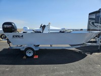 2022-rh-boat-pro-v18-fishing-c1300-7.jpg